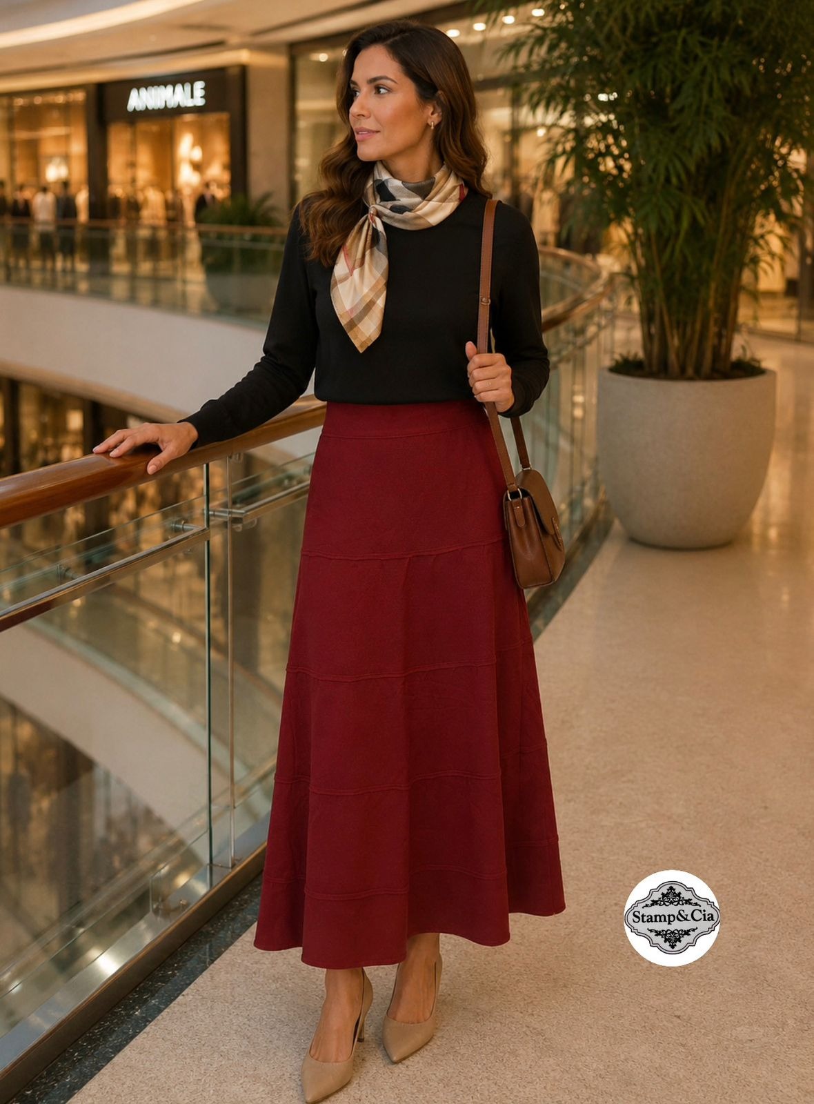Blusa Preta com Saia Vinho